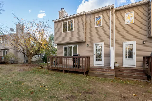 $350,000 | 4 Newell's Meadow Lane, Unit 2, Derry, NH 03038