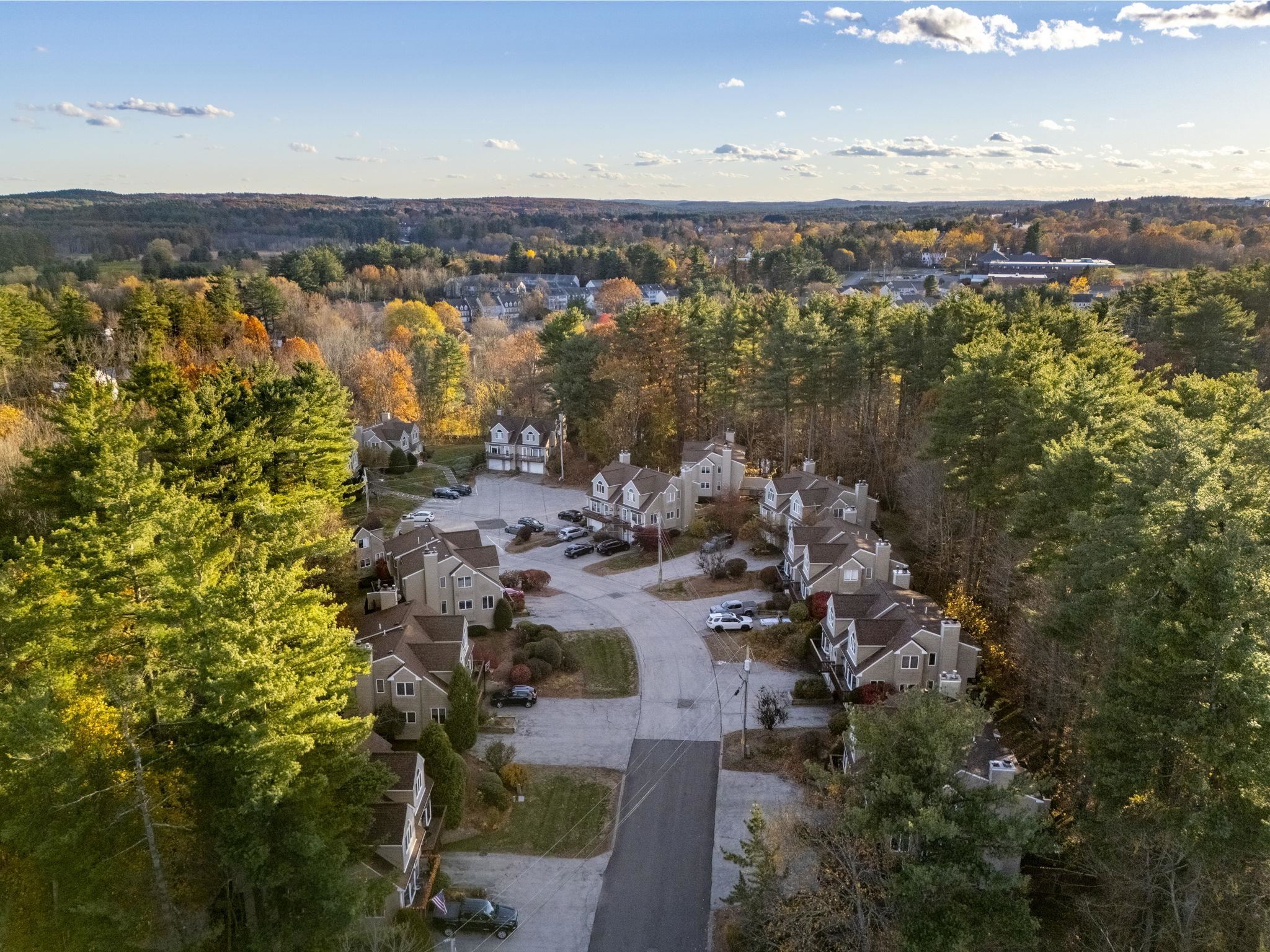 4 Newell's Meadow Lane, Unit 2 Derry, NH 03038 - Photo 20 of 26