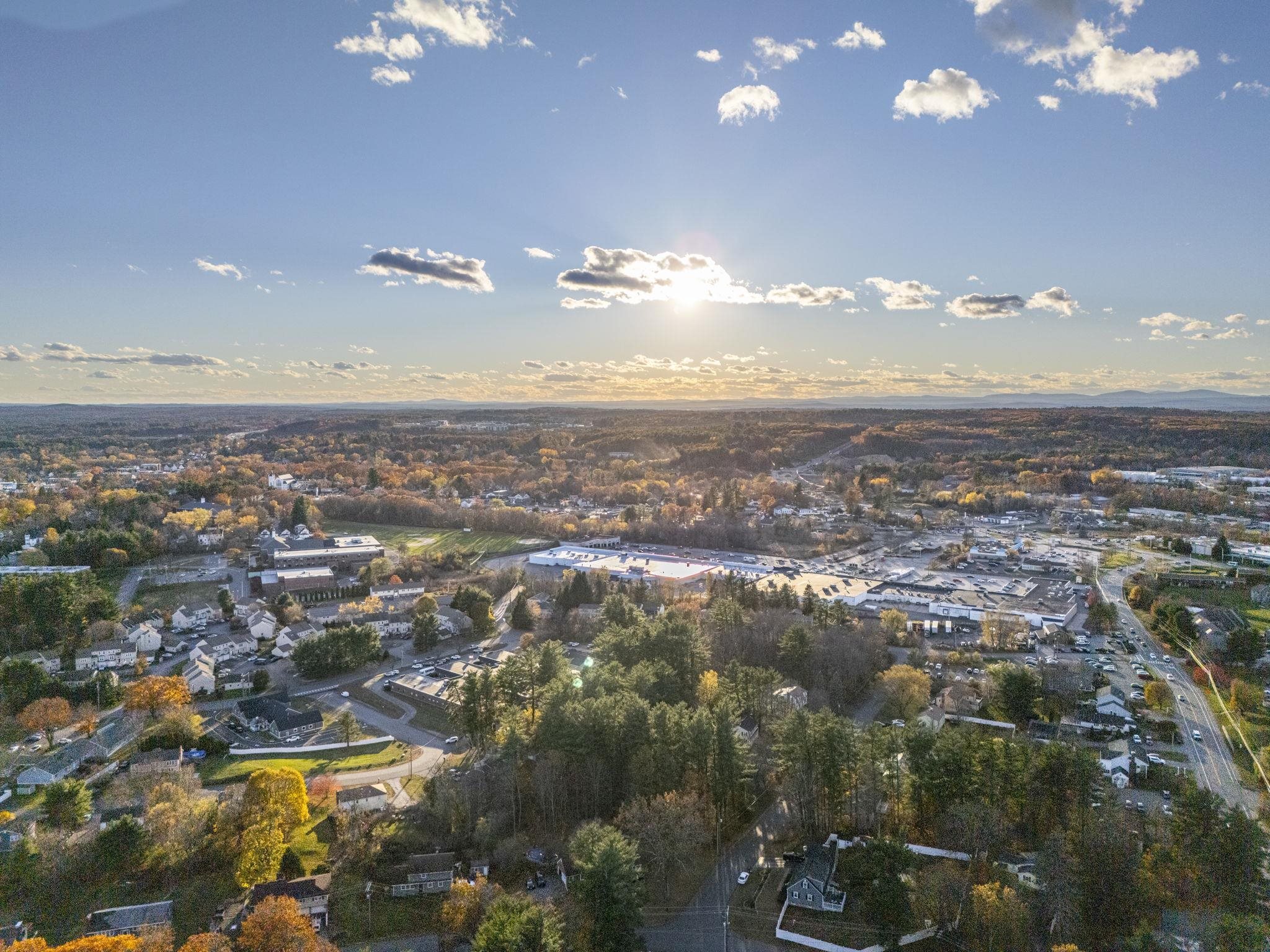 4 Newell's Meadow Lane, Unit 2 Derry, NH 03038 - Photo 23 of 26