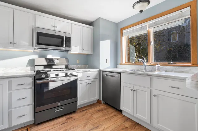 $350,000 | 4 Newell's Meadow Lane, Unit 2, Derry, NH 03038