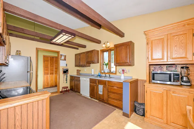 $350,000 | 4410 West Beyer Road, Duluth, MN 55803