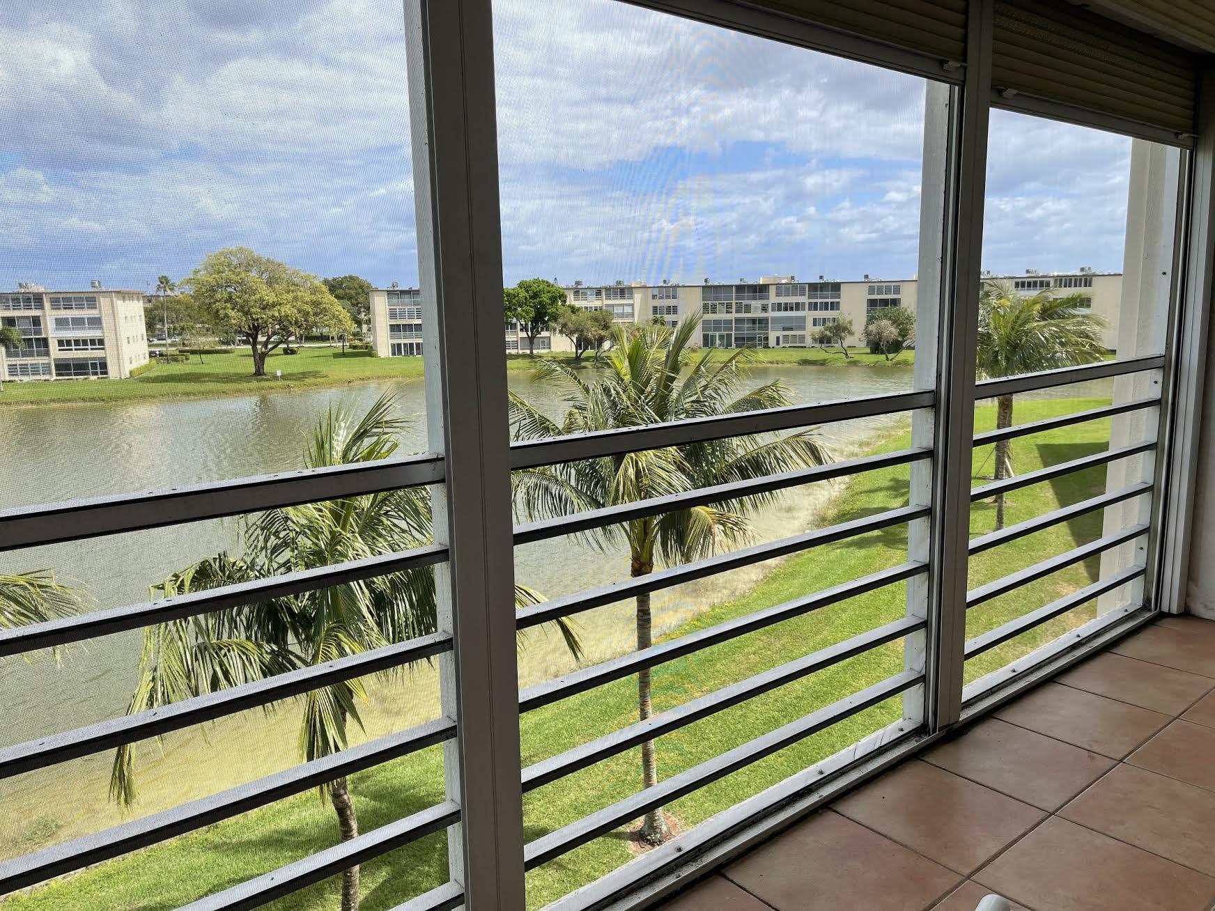 4050 Yarmouth C Boca Raton, FL 33434 - Photo 2 of 20 0-13