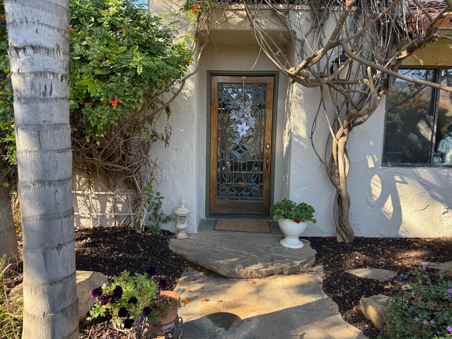 40820 Oak Ridge Drive Three Rivers, CA 93271 - Photo 4 of 47