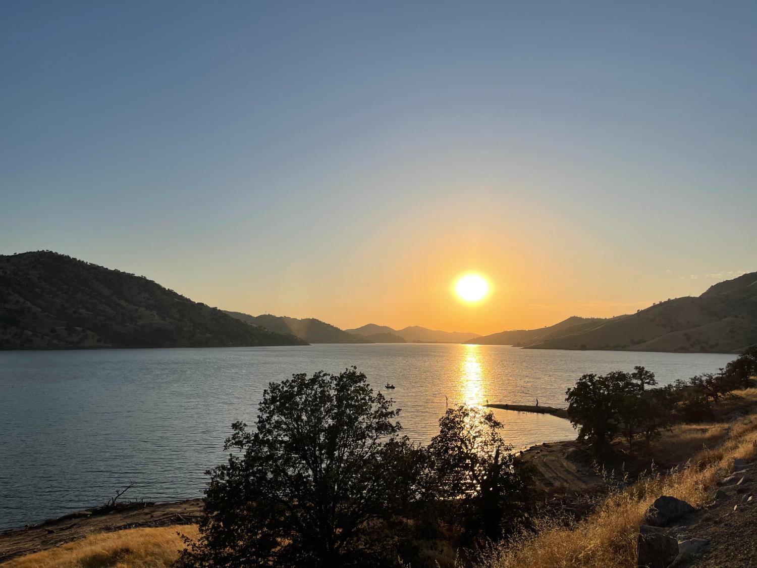 40820 Oak Ridge Drive Three Rivers, CA 93271 - Photo 46 of 47 a view of lake and mountain