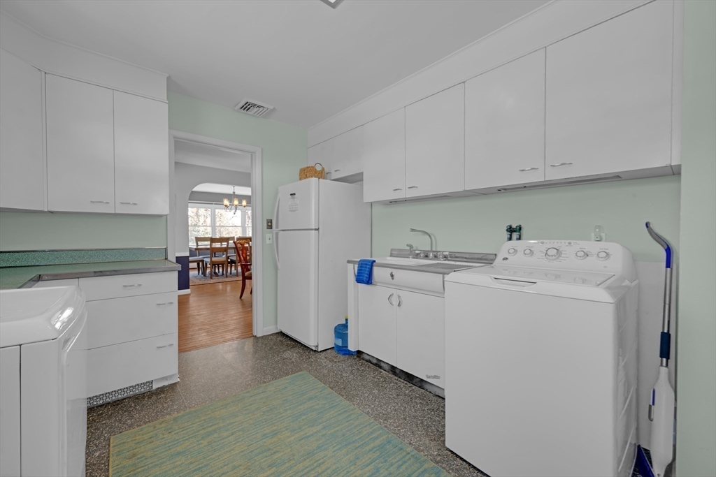 6 Cutler Road Paxton, MA 01612 - Photo 11 of 37