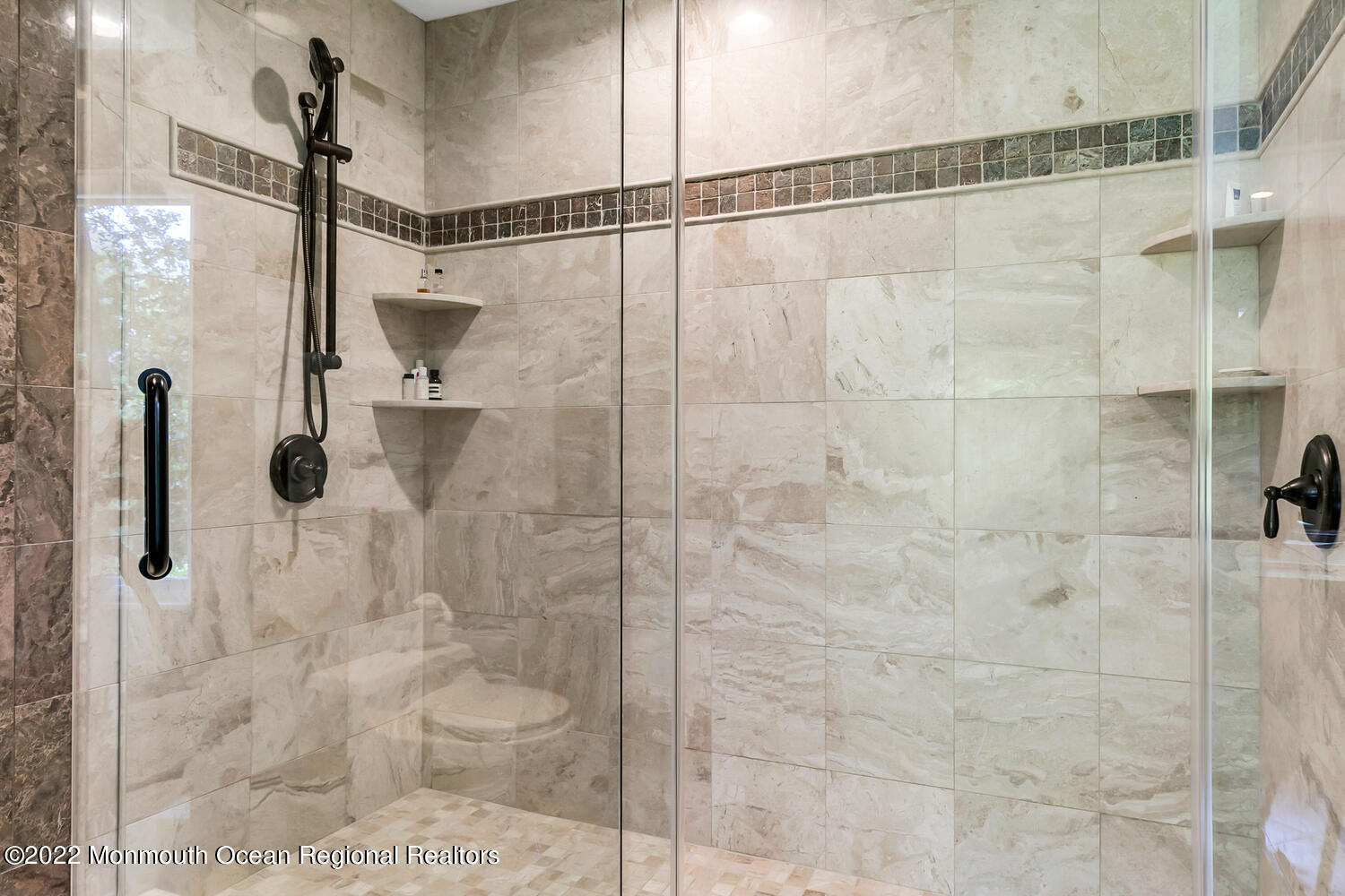 444 Cooper Road Middletown, NJ 07701 - Photo 17 of 28 mba2