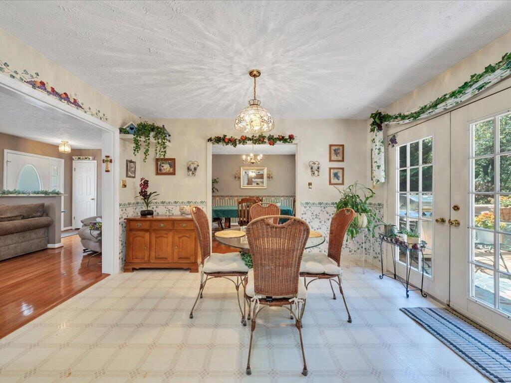 446 Ellsworth Court Ridgeway, VA 24148 - Photo 21 of 54 21-MIB09320