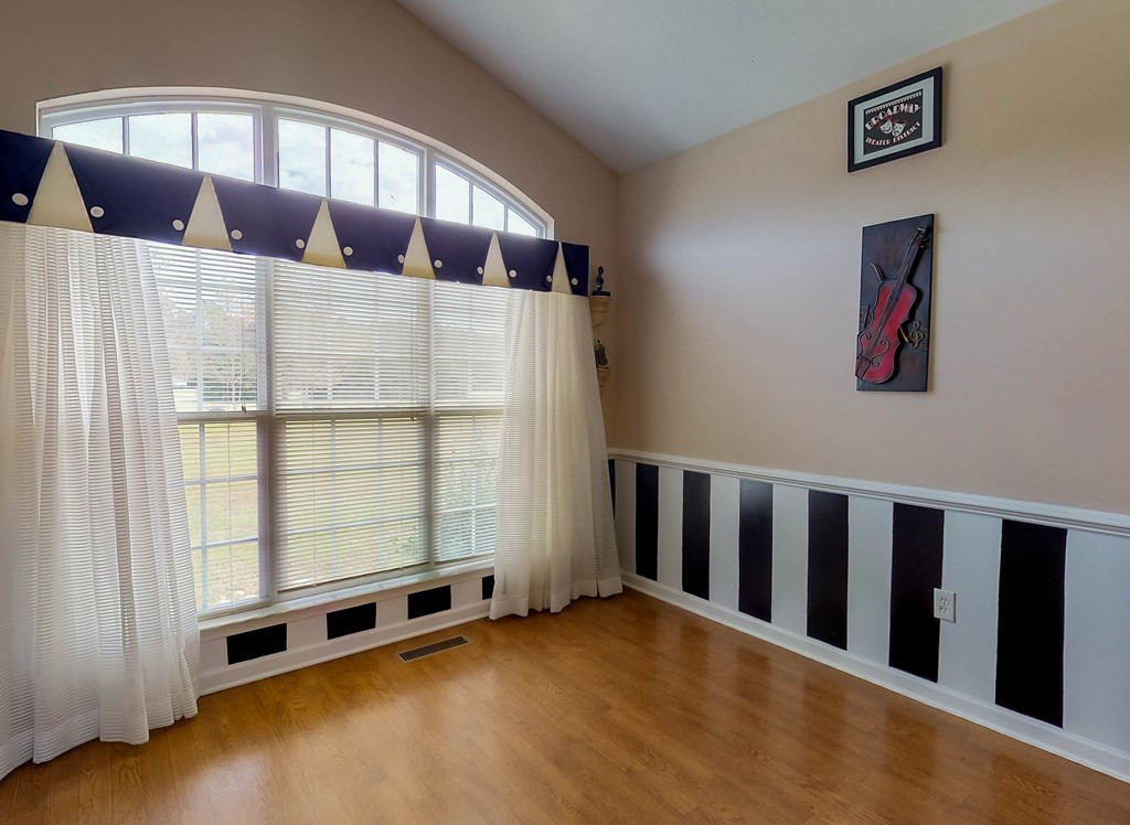 1579 Sylvan Grove Road Stapleton, GA 30823 - Photo 18 of 41 FLEX ROOM/MUSIC ROOM