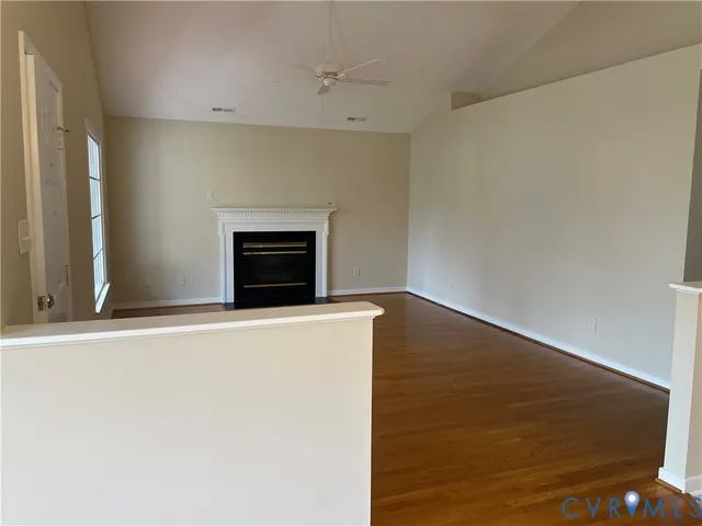 a view of empty room