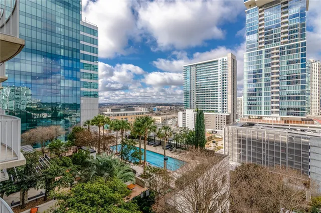 $2,750 | 360 Nueces Street, Unit 1210, Austin, TX 78701