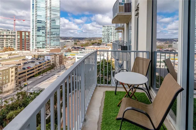 $2,750 | 360 Nueces Street, Unit 1210, Austin, TX 78701