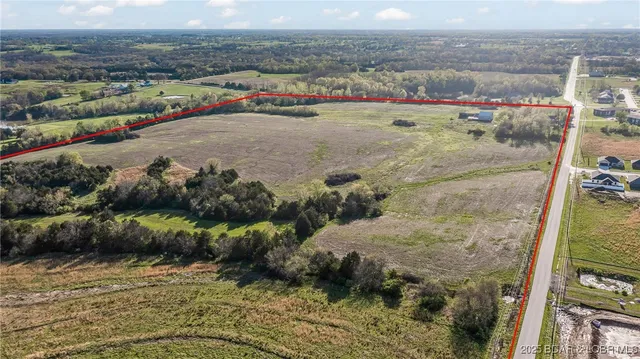 $700,000 | 250 Tennyson Road, Fulton, MO 65251