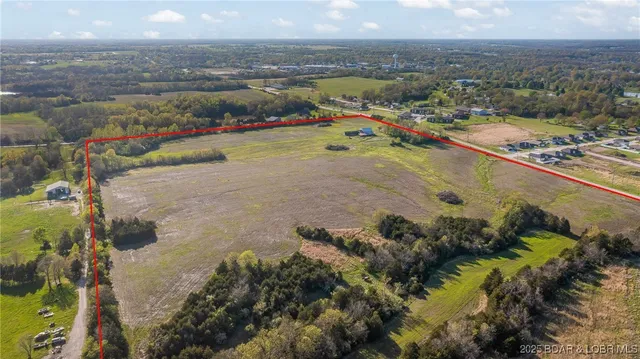 $700,000 | 250 Tennyson Road, Fulton, MO 65251