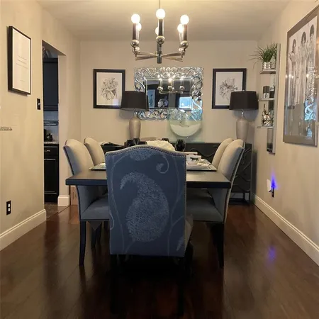 $275,000 | 218 Streamside Drive, DeSoto, TX 75115