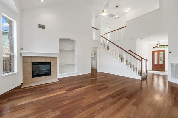 $719,000 | 6312 Mesa Grande Drive, Austin, TX 78749