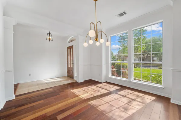 $719,000 | 6312 Mesa Grande Drive, Austin, TX 78749