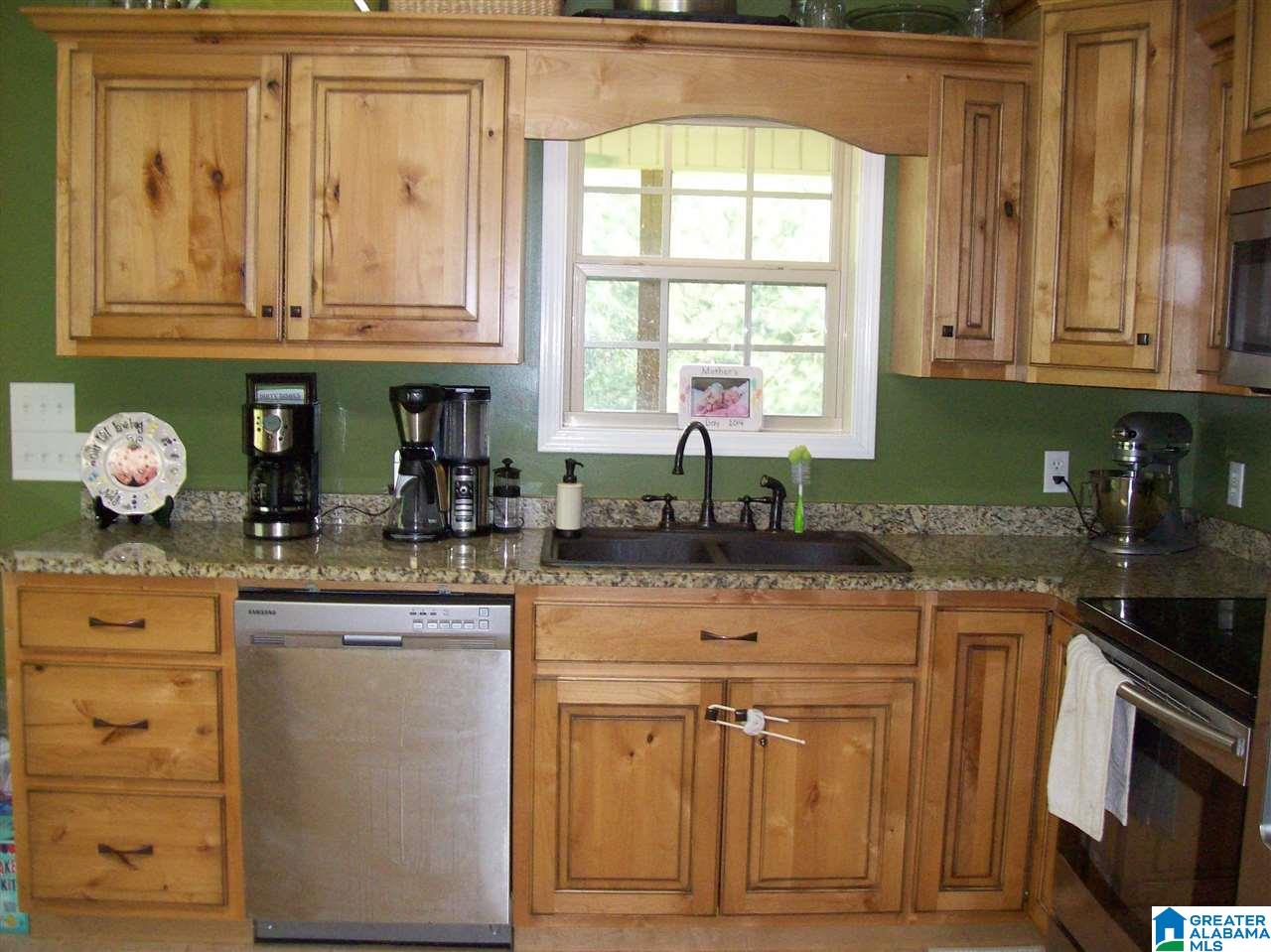 2177 County Road 61 Fruithurst, AL 36262 - Photo 14 of 33