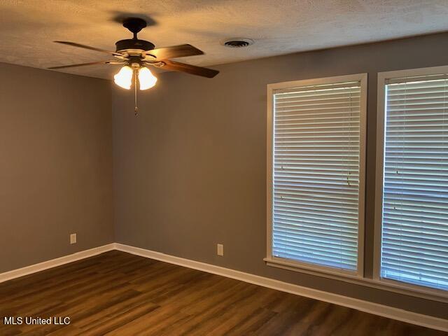 2 Rolling Hill Road Vicksburg, MS 39183 - Photo 30 of 36 IMG_1878