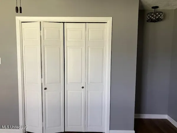 $324,500 | 2 Rolling Hill Road, Vicksburg, MS 39183