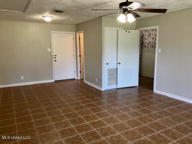 2 Rolling Hill Road Vicksburg, MS 39183 - Photo 35 of 36 IMG_1888