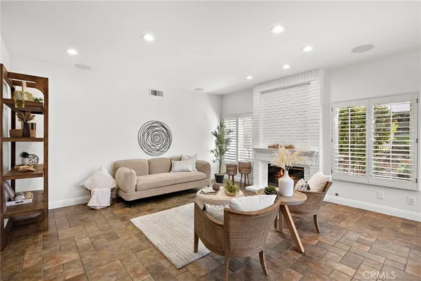 $2,000,000 | 22131 Brookpine, Mission Viejo, CA 92692