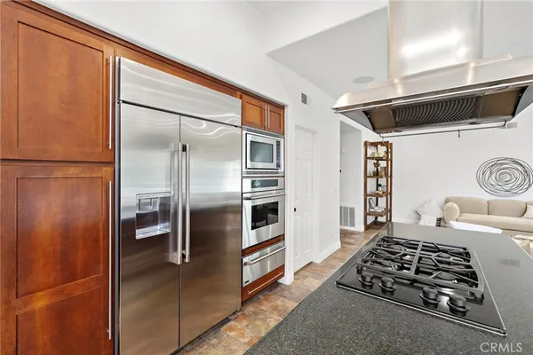 $2,000,000 | 22131 Brookpine, Mission Viejo, CA 92692