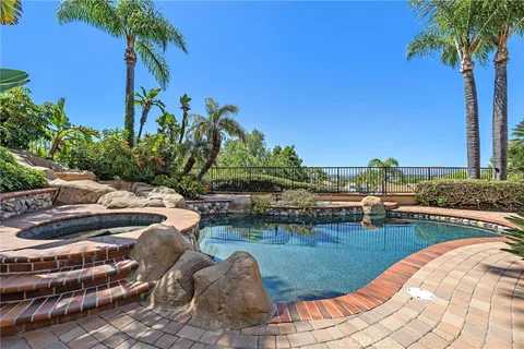 $2,000,000 | 22131 Brookpine, Mission Viejo, CA 92692