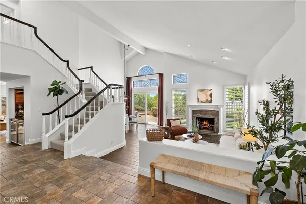 $2,000,000 | 22131 Brookpine, Mission Viejo, CA 92692