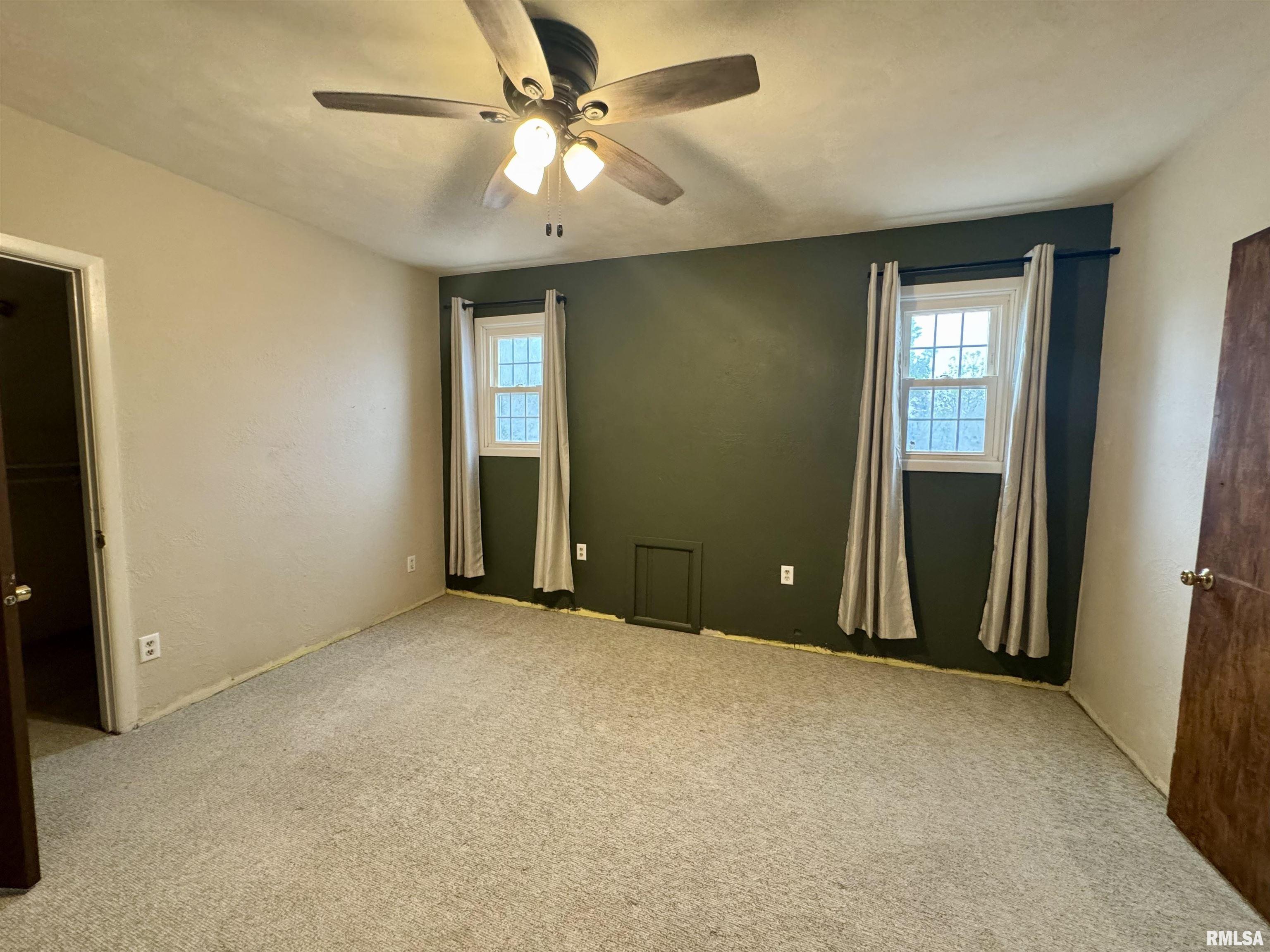 388 West Maple Street Canton, IL 61520 - Photo 20 of 38