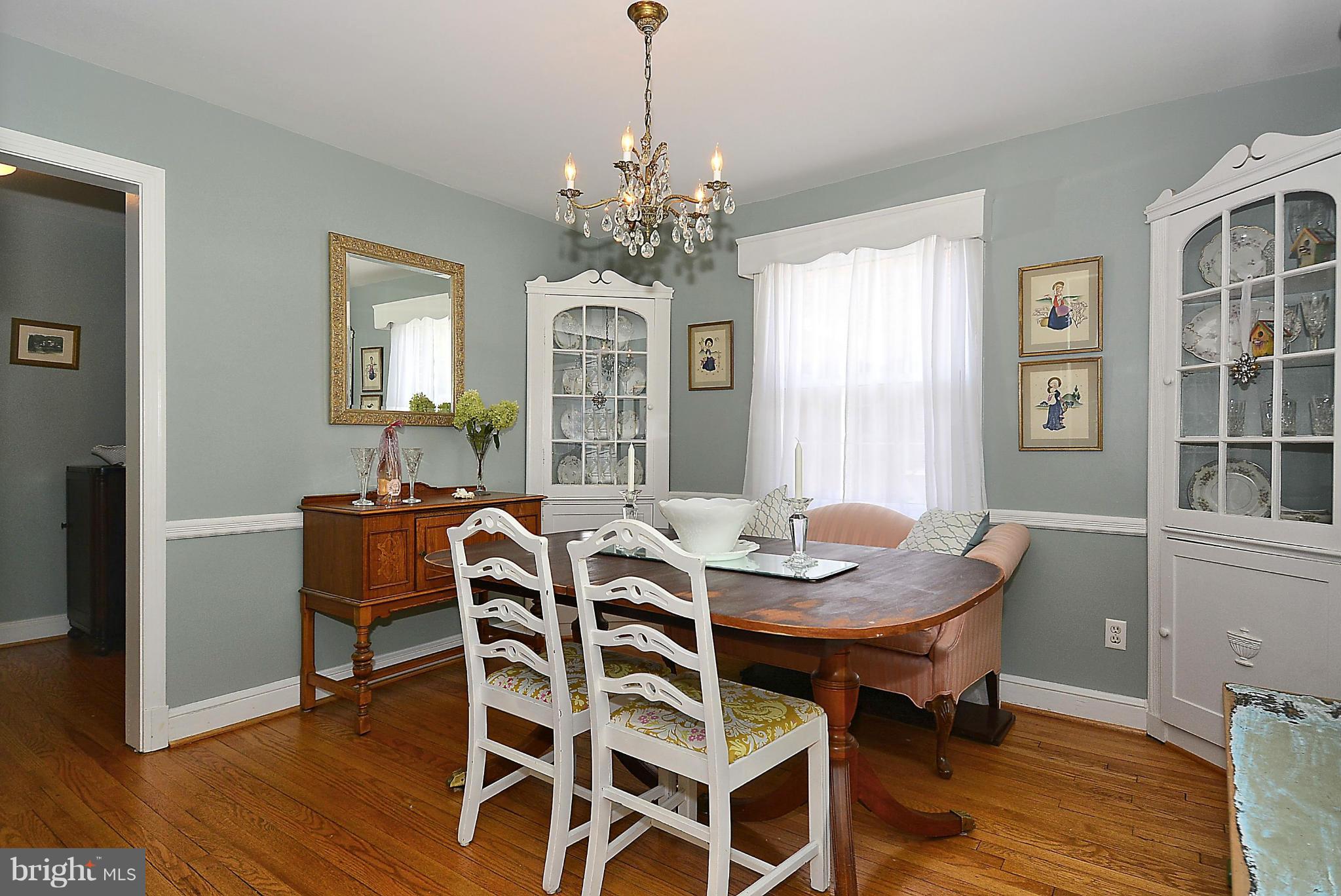2106 Cascade Road Silver Spring, MD 20902 - Photo 16 of 30 Dining Room