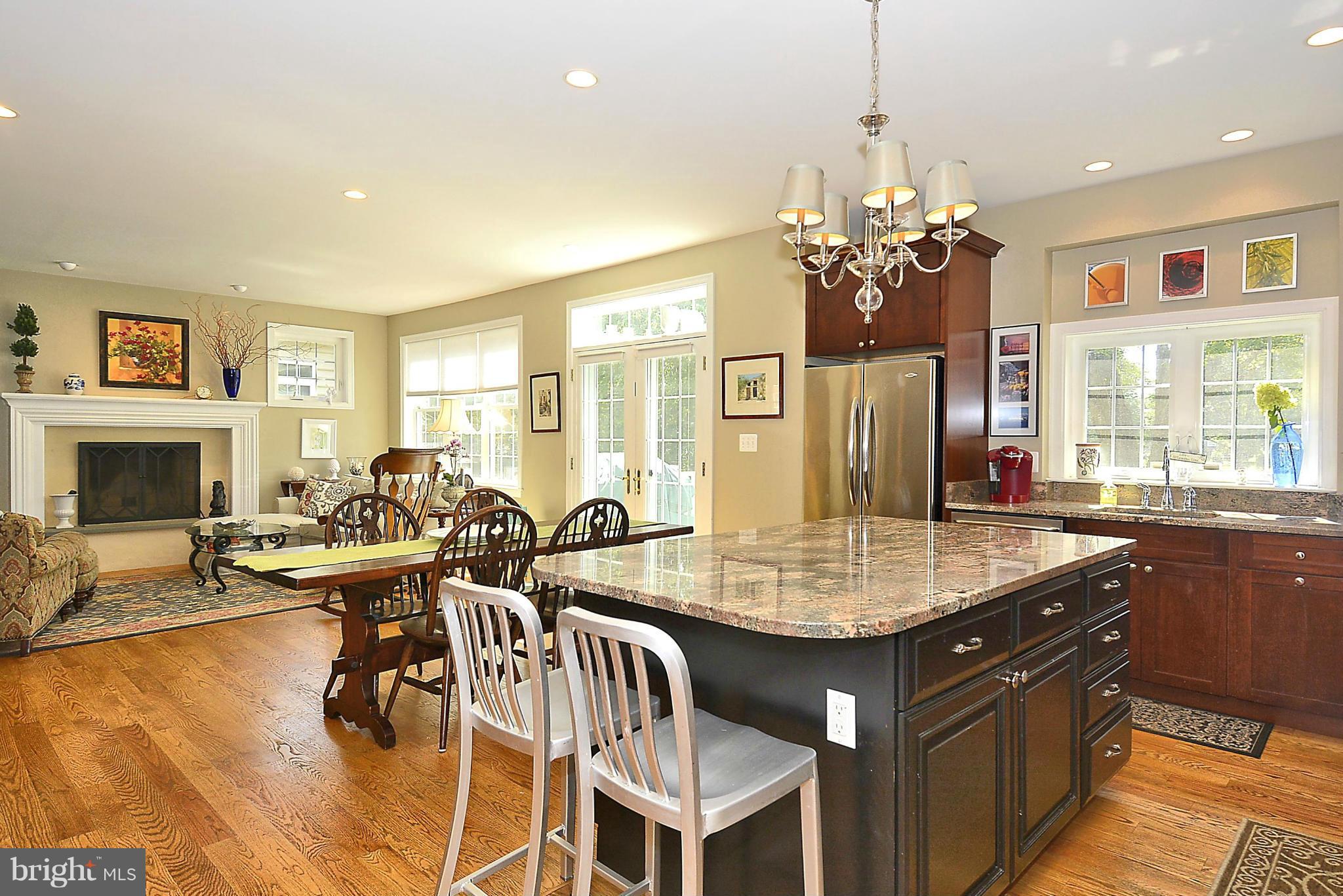 2106 Cascade Road Silver Spring, MD 20902 - Photo 4 of 30 Kitchen