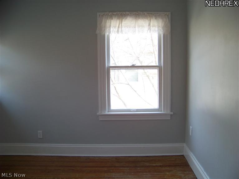 249 Center Road Bedford, OH 44146 - Photo 14 of 25 and one more!