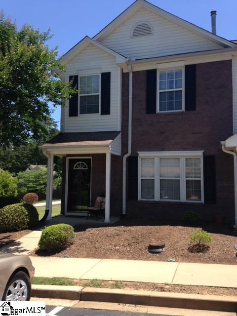 910 Goldendale Court Mauldin, SC 29607 - Photo 2 of 12