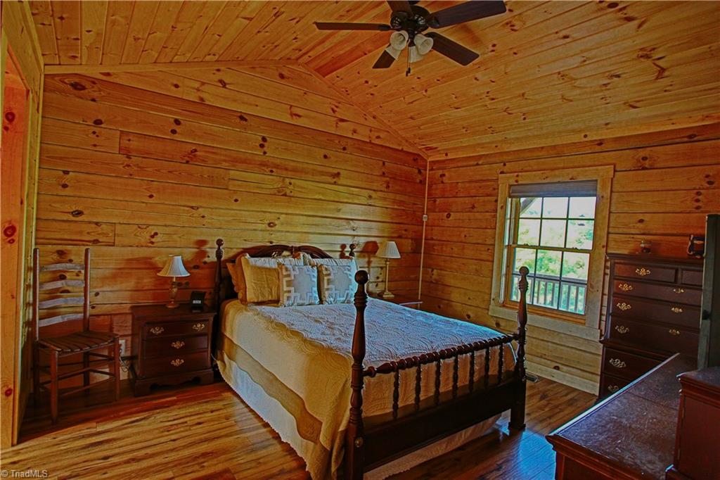 224 Bennett Road Stoneville, NC 27048 - Photo 18 of 27 Cozy master!