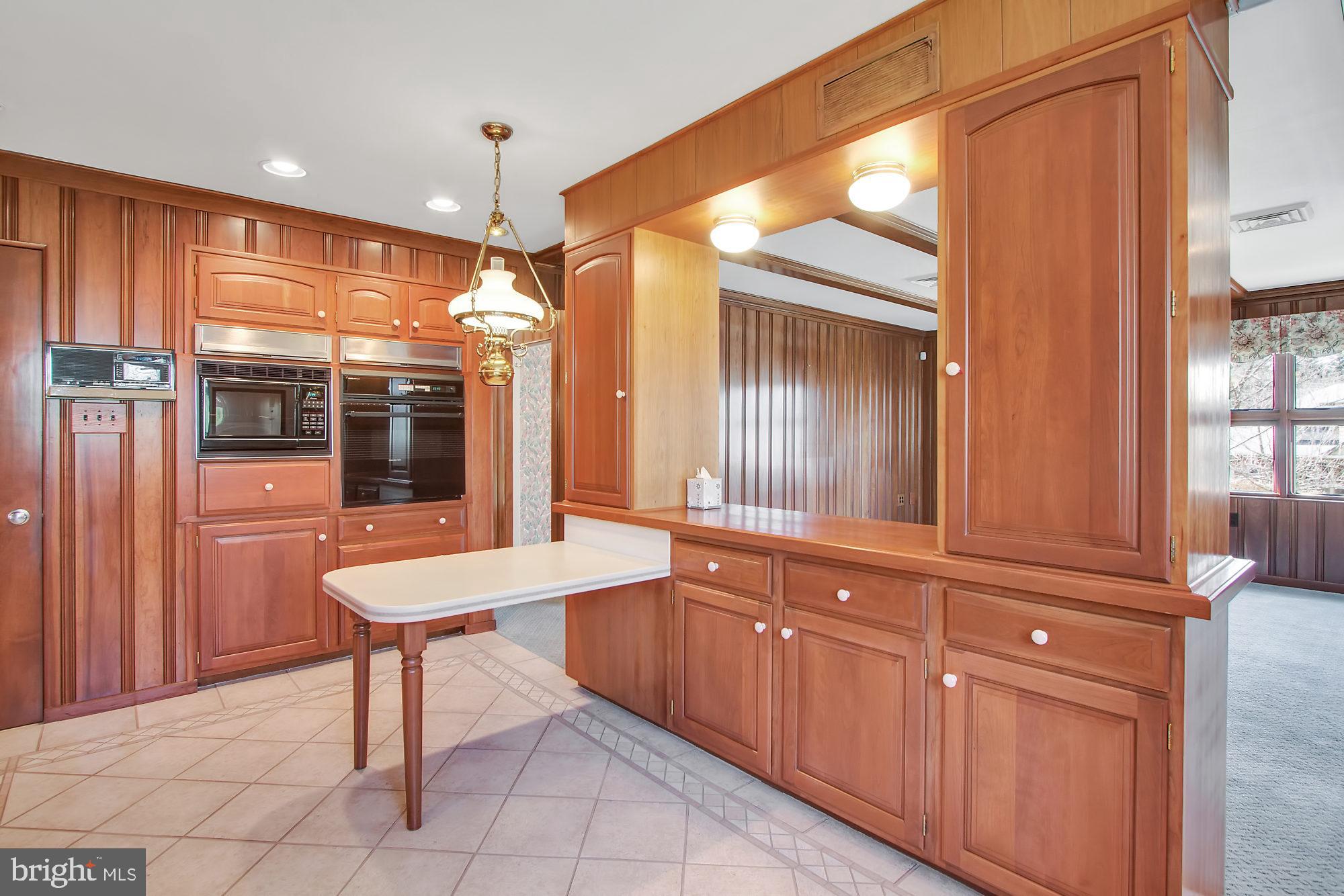 1637 Farr Road Reading, PA 19610 - Photo 14 of 29 Gallery Image 14