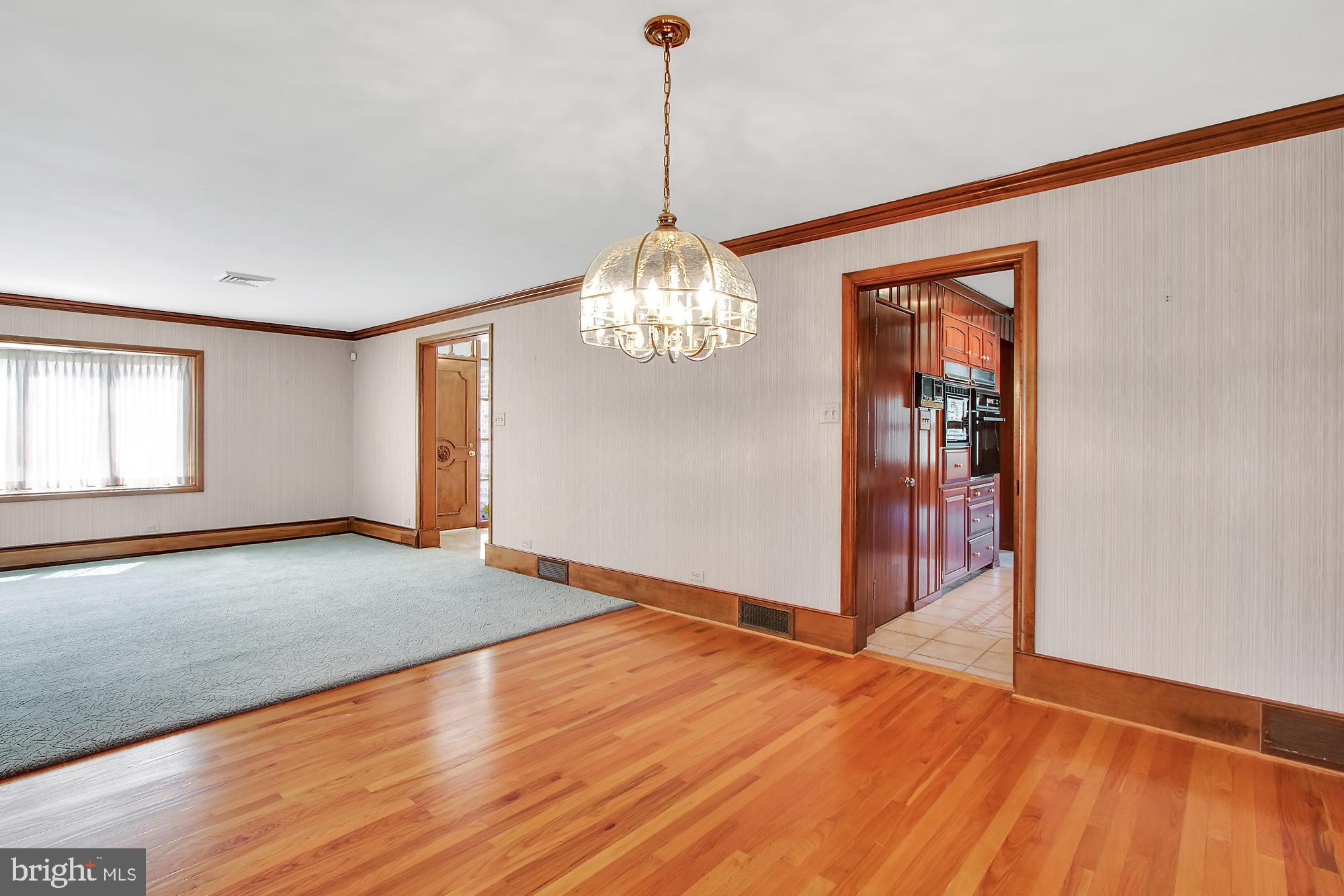 1637 Farr Road Reading, PA 19610 - Photo 6 of 29 Gallery Image 6
