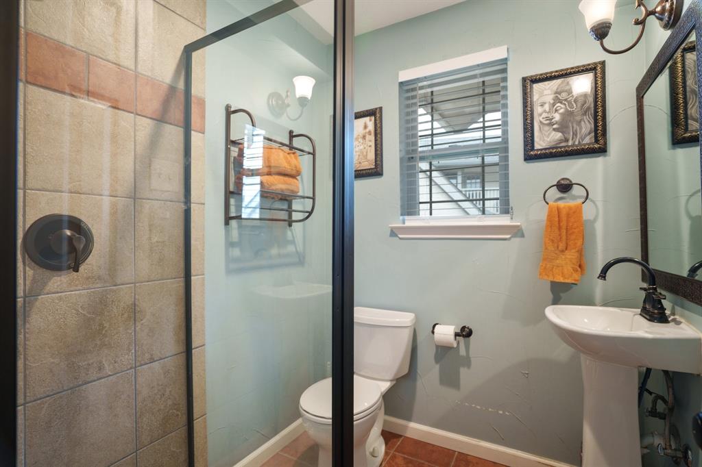 6423 Redpine Road Dallas, TX 75248 - Photo 21 of 40