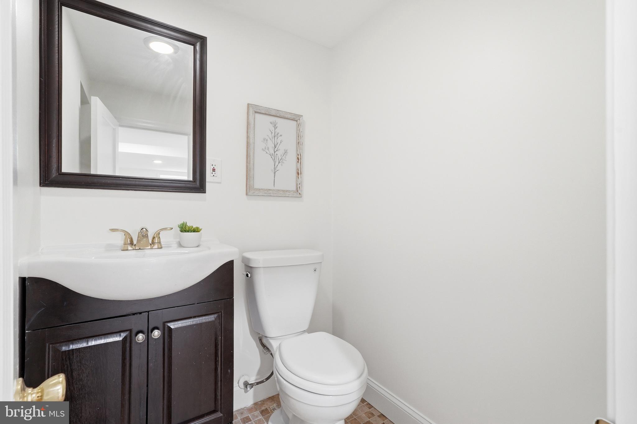 10813 Jewett Street Silver Spring, MD 20902 - Photo 27 of 36