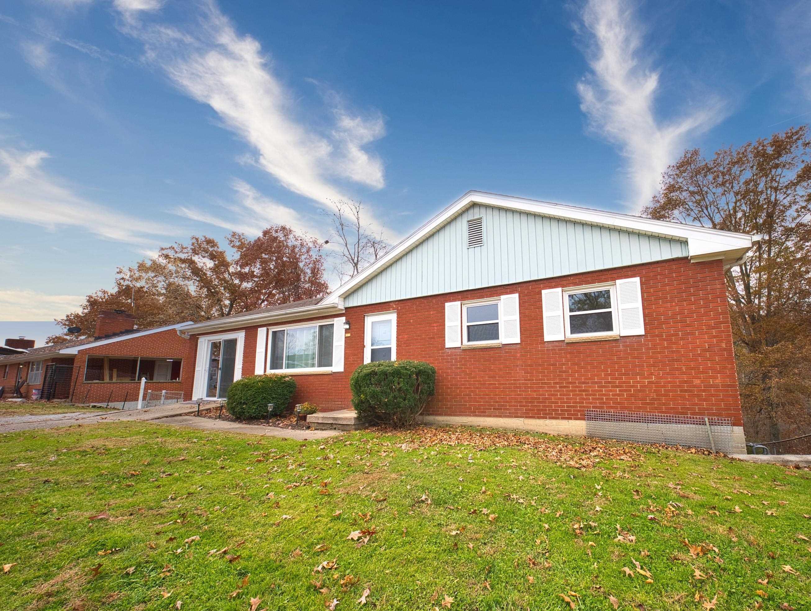 1218 Crestview Drive Raceland, KY 41169 - Photo 2 of 32