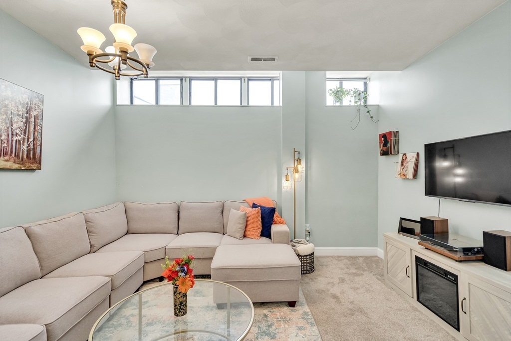 356-358 Main Street, Unit 1 Boston, MA 02129 - Photo 7 of 38