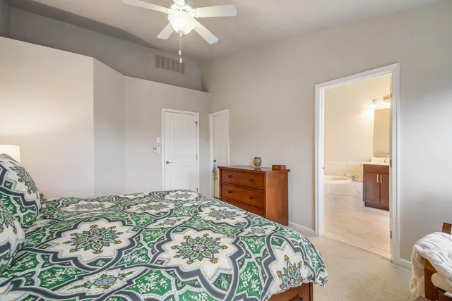 $3,700 | 2765 Ashcombe Dr., Ann Arbor, MI 48105