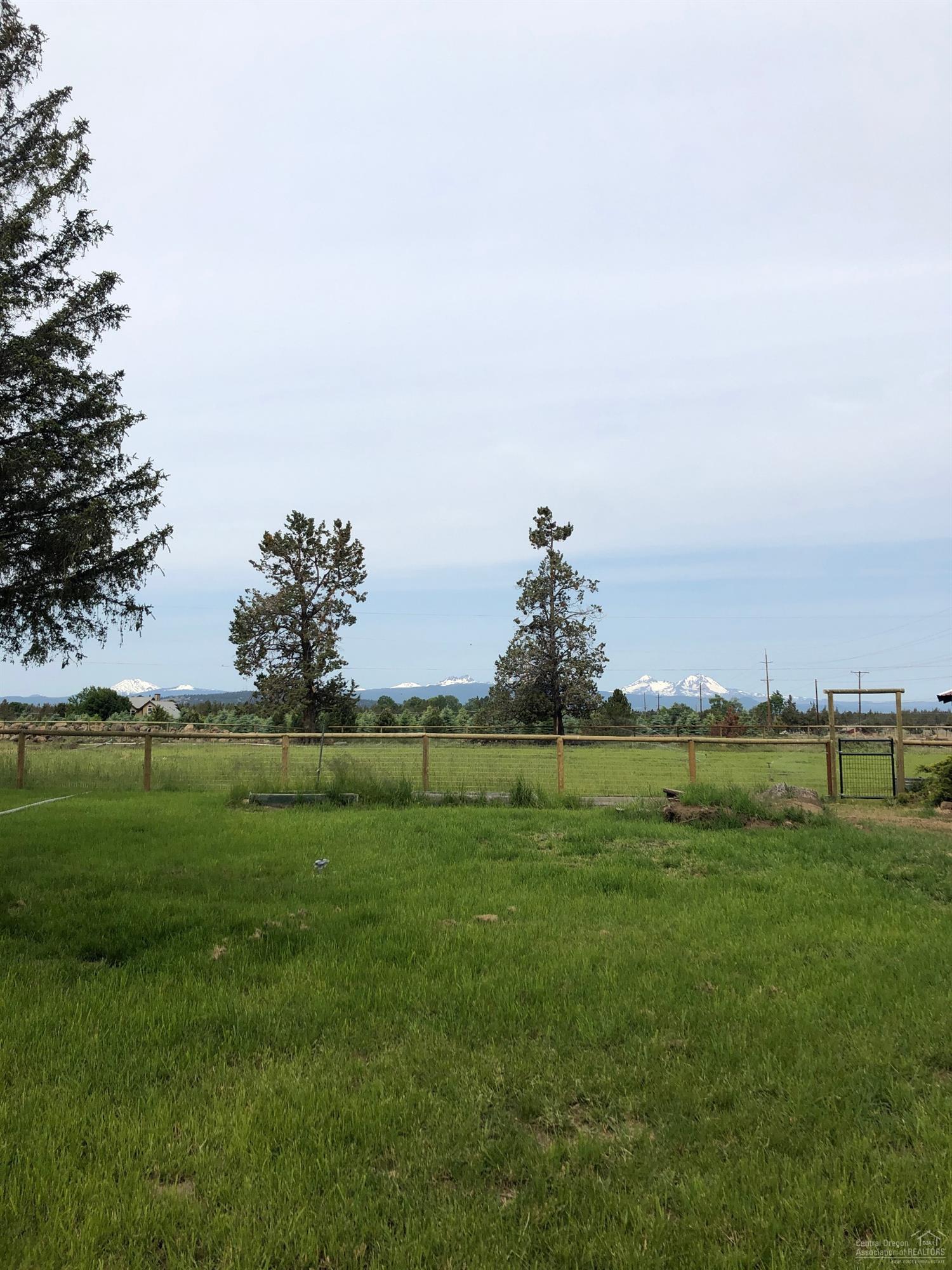 21721 Northeast Butler Market Road Bend, OR 97701 - Photo 3 of 24 Additional Photo