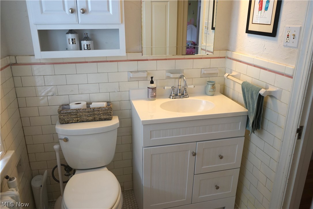 3280 Lansmere Road Shaker Heights, OH 44122 - Photo 12 of 28 Gallery Image 12