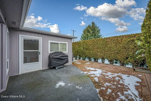 $395,000 | 1485 West Woodlawn Drive, Hayden, ID 83835