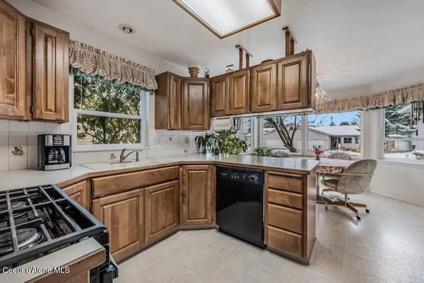 $395,000 | 1485 West Woodlawn Drive, Hayden, ID 83835