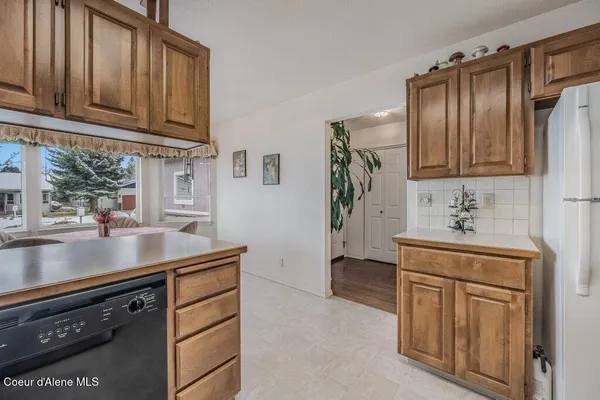 $395,000 | 1485 West Woodlawn Drive, Hayden, ID 83835