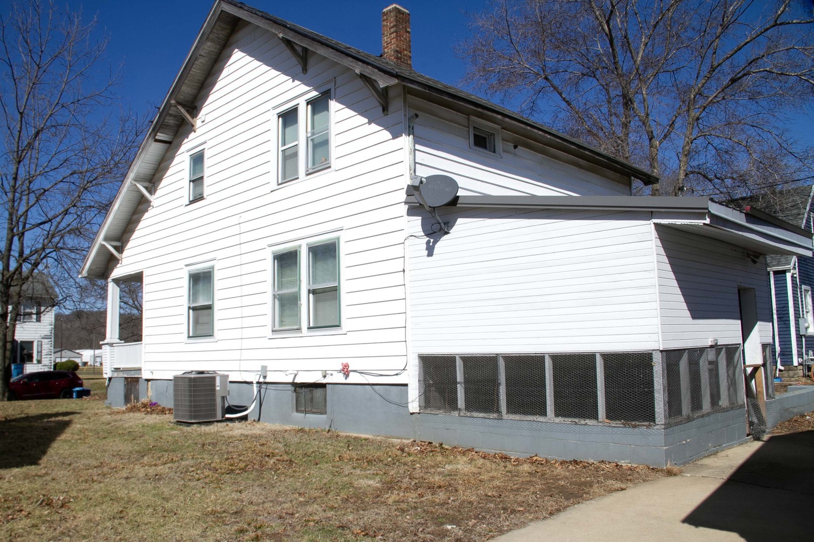 207 Poplar Street Depue, IL 61322 - Photo 2 of 16