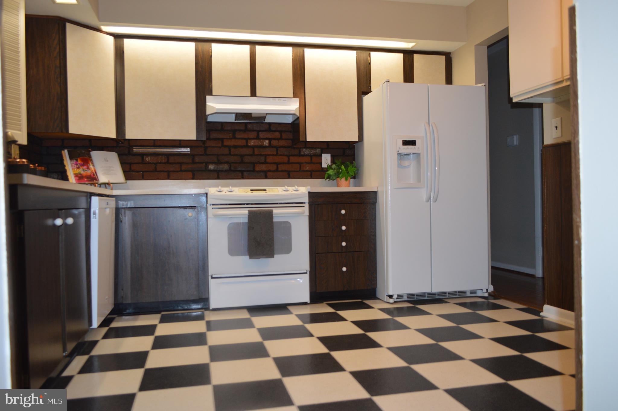 5931 Snowdens Run Road Sykesville, MD 21784 - Photo 4 of 31 Gallery Image 4