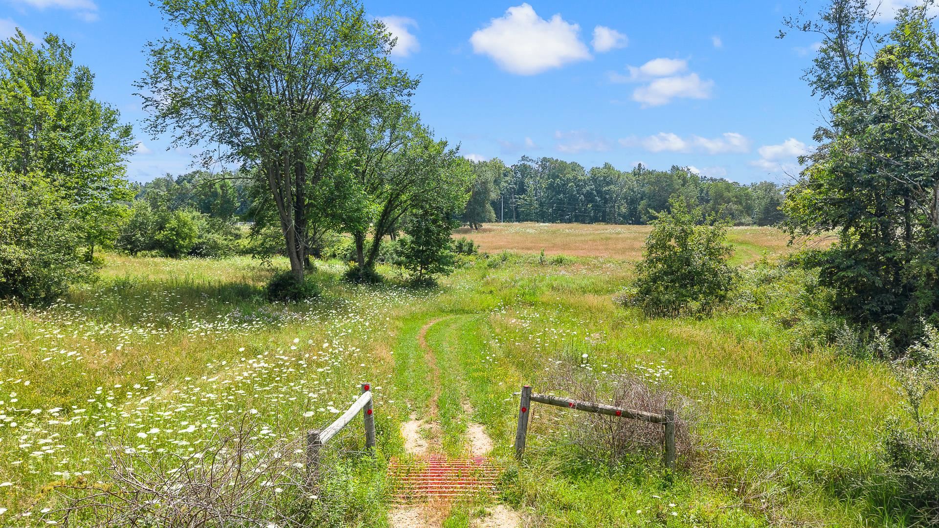 E6789 Loop Reedsburg Wi 53959 Rock Springs, WI 53961 - Photo 11 of 86 Gallery Image 11