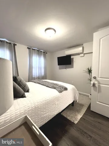 $218,999 | 324 South Castle Street, Baltimore, MD 21231